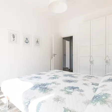 Cavi Sea View Apartment Lavagna