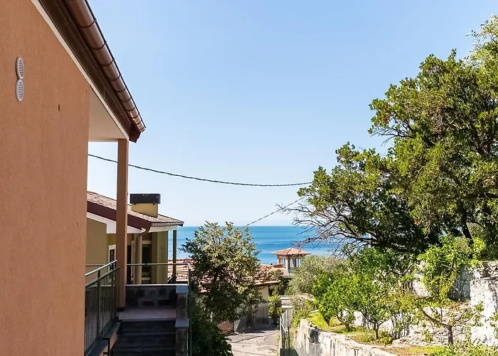 Cavi Sea View Apartment *