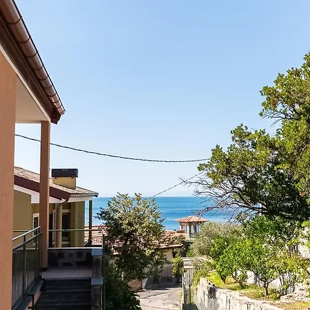 Cavi Sea View Апартаменты *