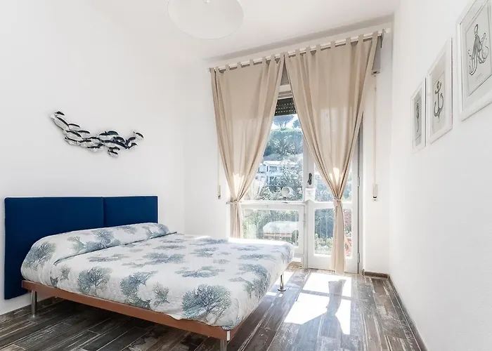 Appartamento Cavi Sea View *